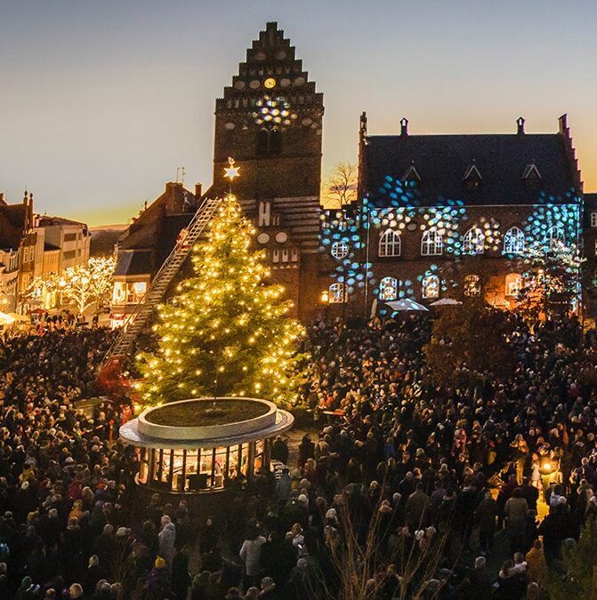 Juletræstænding i Roskilde
